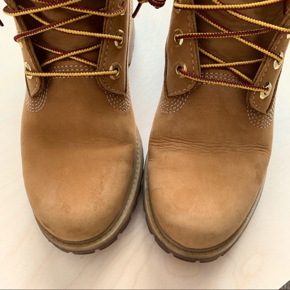 💛SOLD💛Timberland Women’s Boots 🥾 - Picture 3 of 10